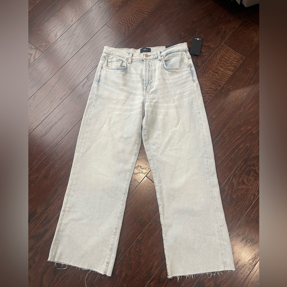 7 For All Mankind Cropped Alexa Maui  Raw Hem Jean Women Size 30 NEW